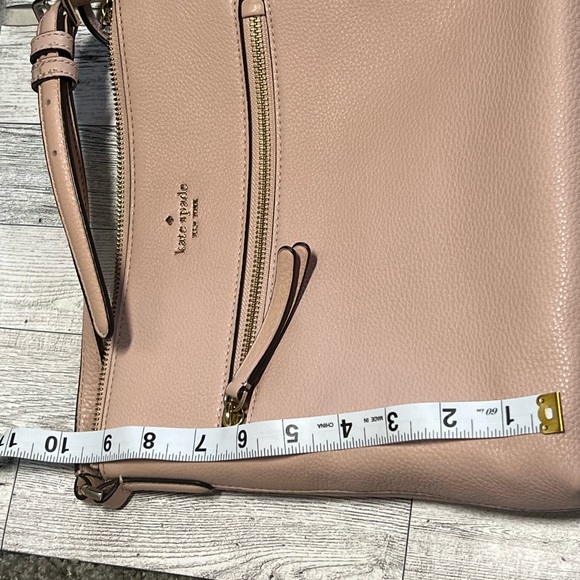 Kate Spade ♠️ ✨Crossbody Purse with Wallet 👛 🦋 - Picture 4 of 4